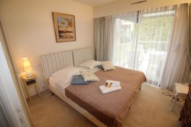 Bedroom 1 Double bed