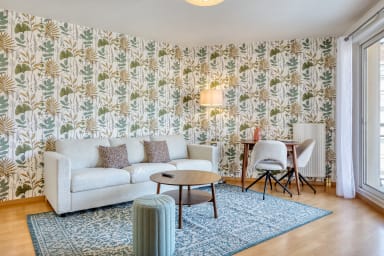 Espace de détente confortable et lumineux