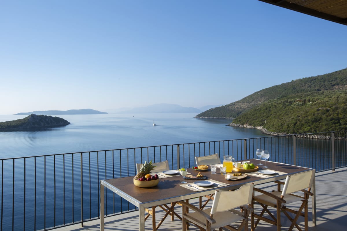 Maison   Villa Kalamos - Villa Moderne, Baie de Sivota avec accès Direct Mer