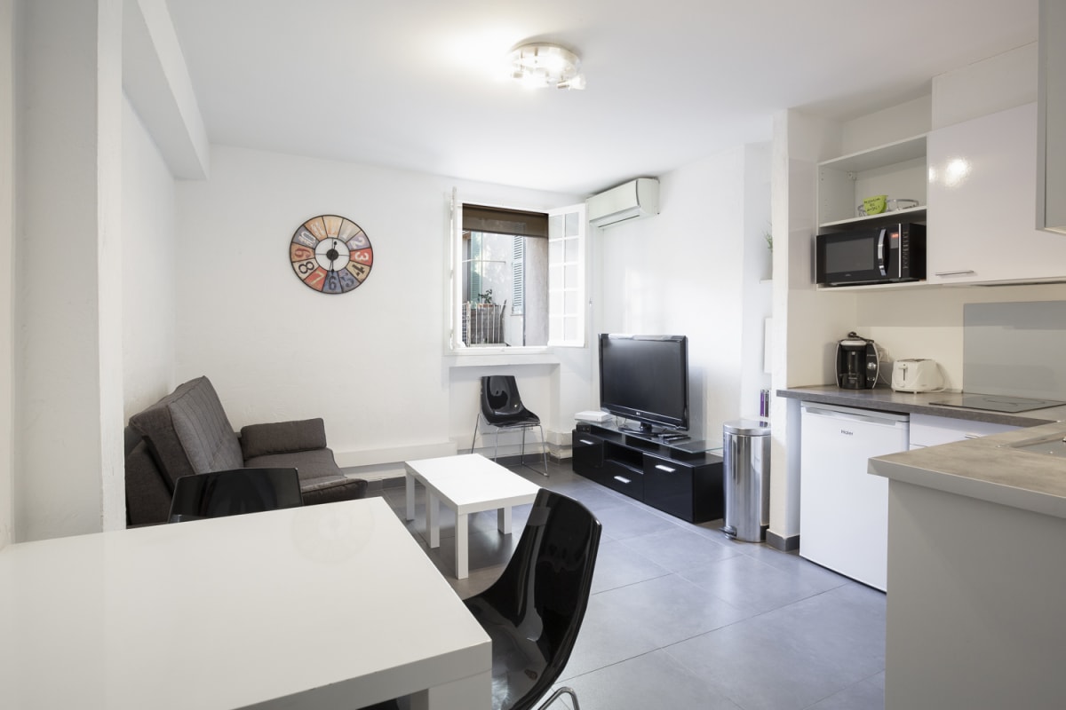  Appartement Chez Dominique - 1 chbre 2-4pers Centre Antibes Migrainier Ancien