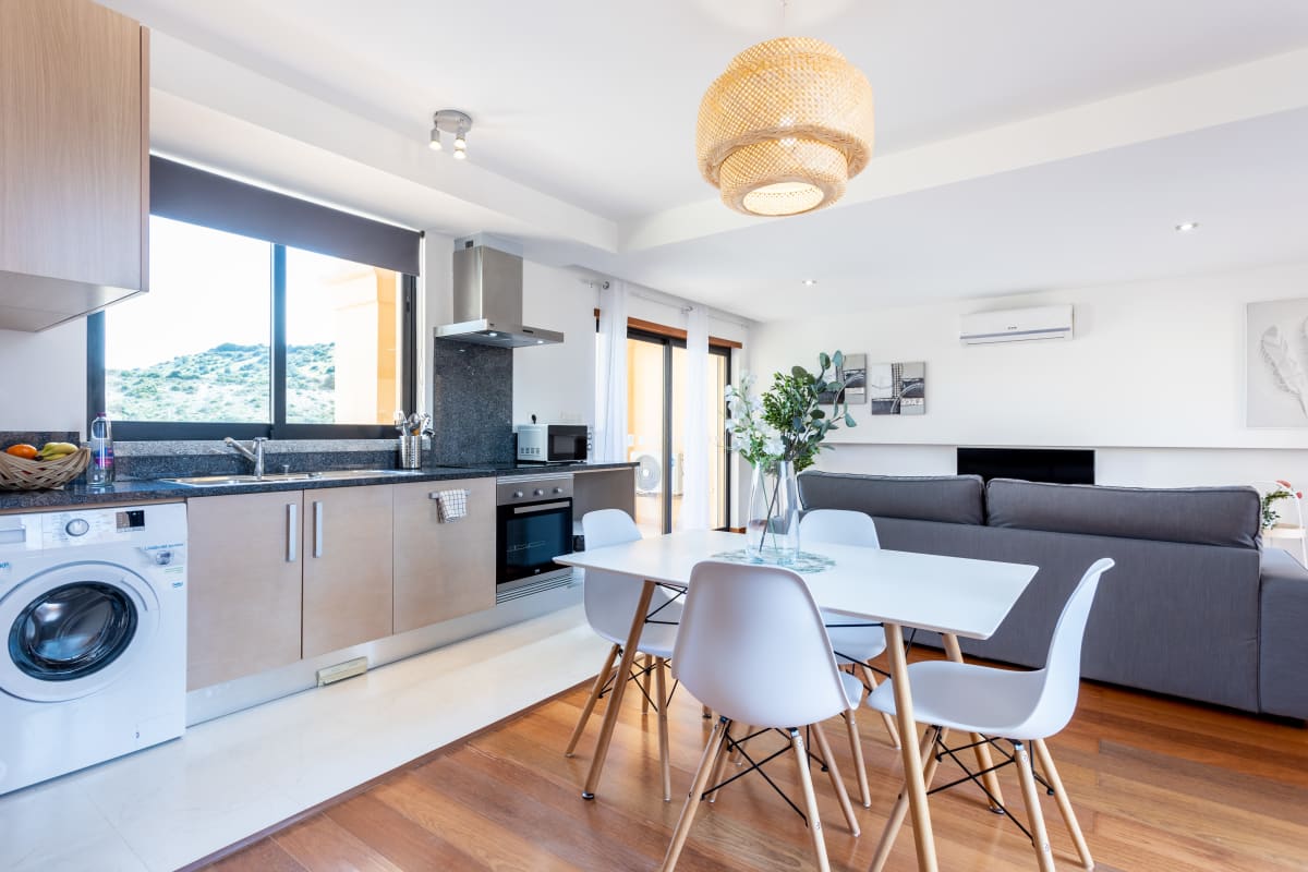  Appartement Baia da Luz - Poolview Loft Aparment