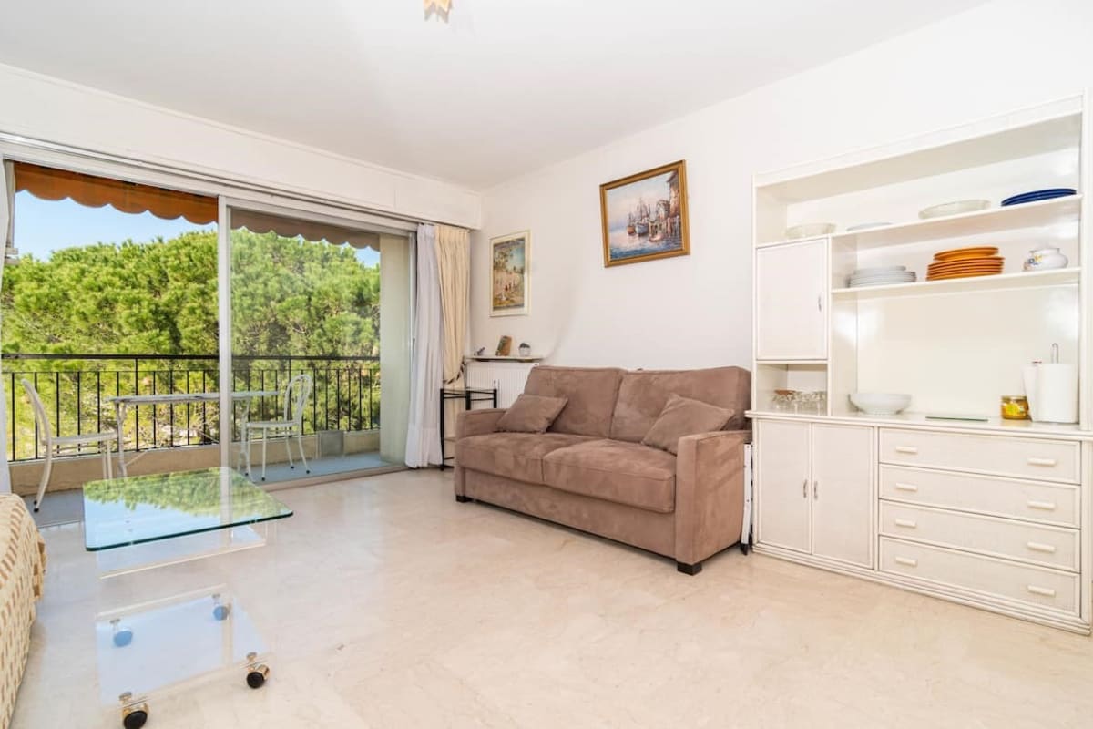  Appartement Chamant Studio Cannes Centre plages, shopping et congres ☀LIVE IN Merle☀