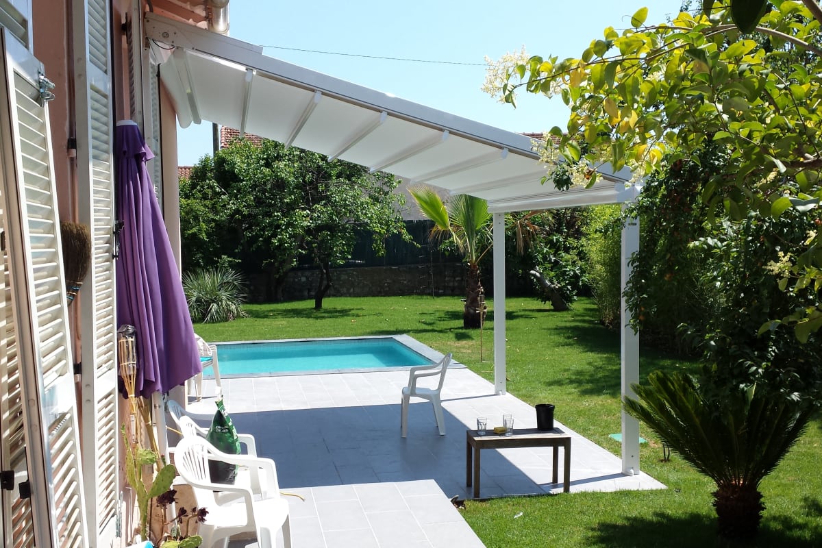  immobilier  Maison de vacances au centre-ville d'Antibes avec piscine privée