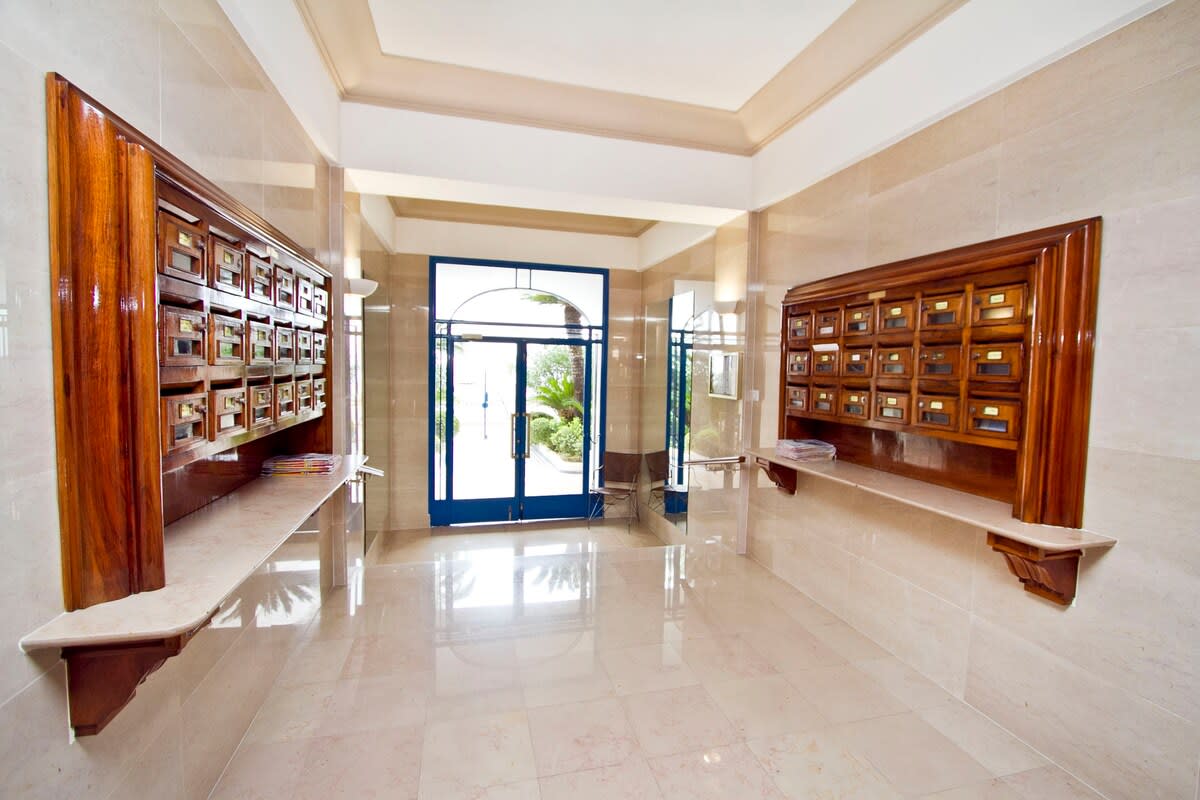  immobilier  Promenade des Anglais - Vue Mer 2ch by B'Your Home