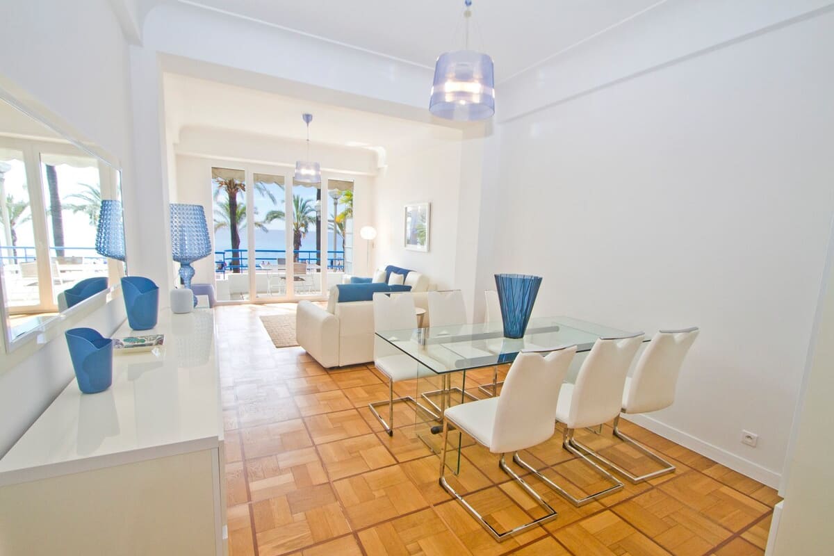 Immobilier Promenade des Anglais - Vue Mer 2ch by B'Your Home  