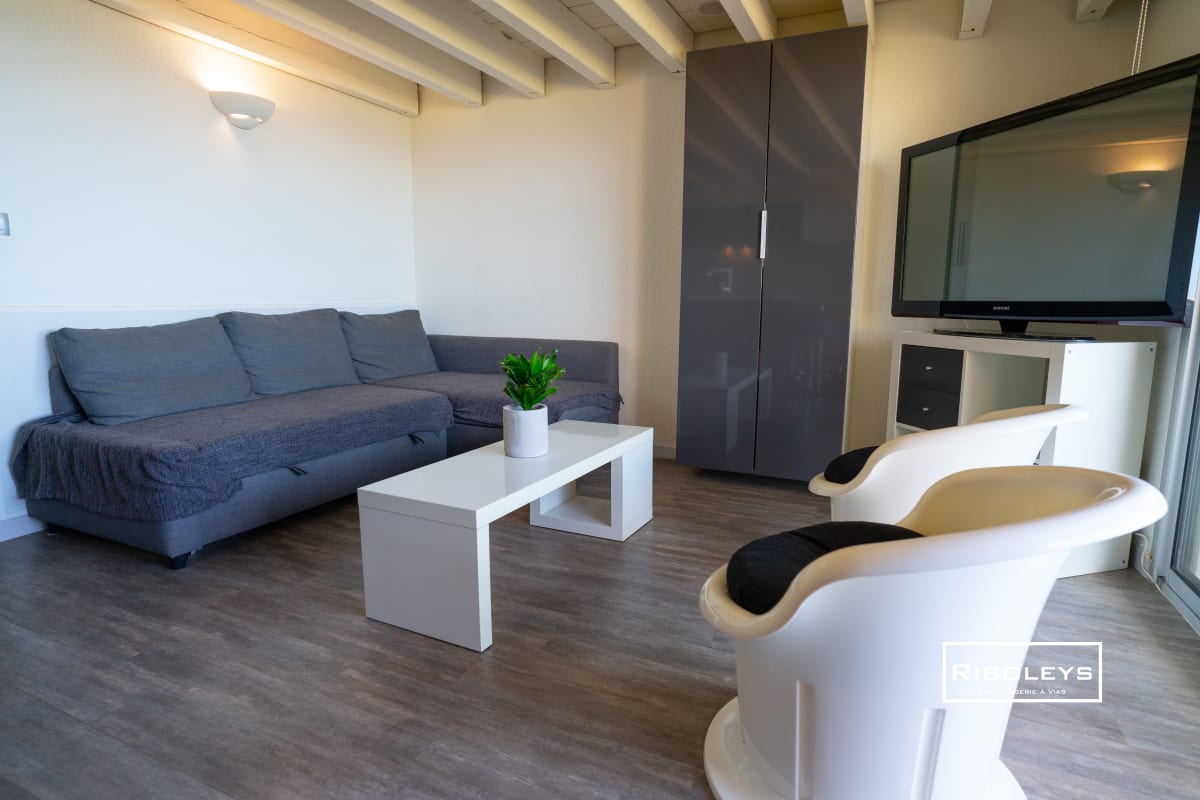 Appartement Vias-Plage - Appartement climatisé avec piscine face à la mer 