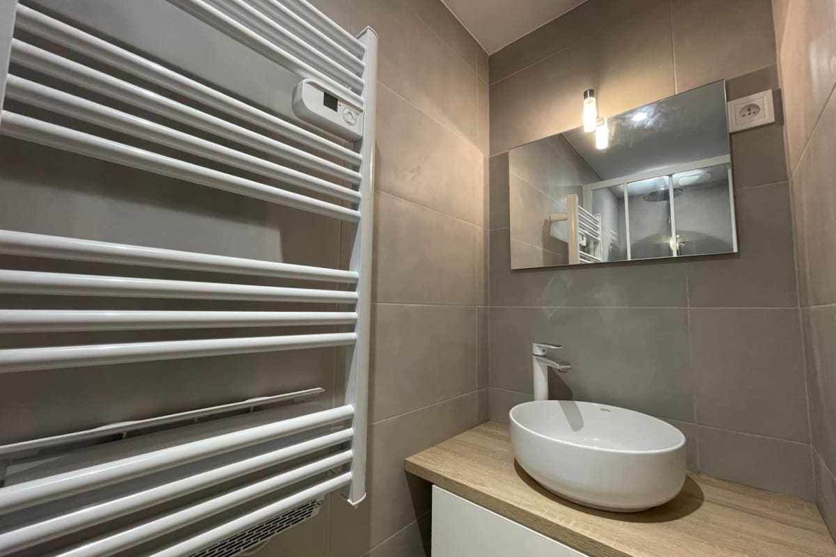 Immobilier Studio confortable à deux pas de la mer  