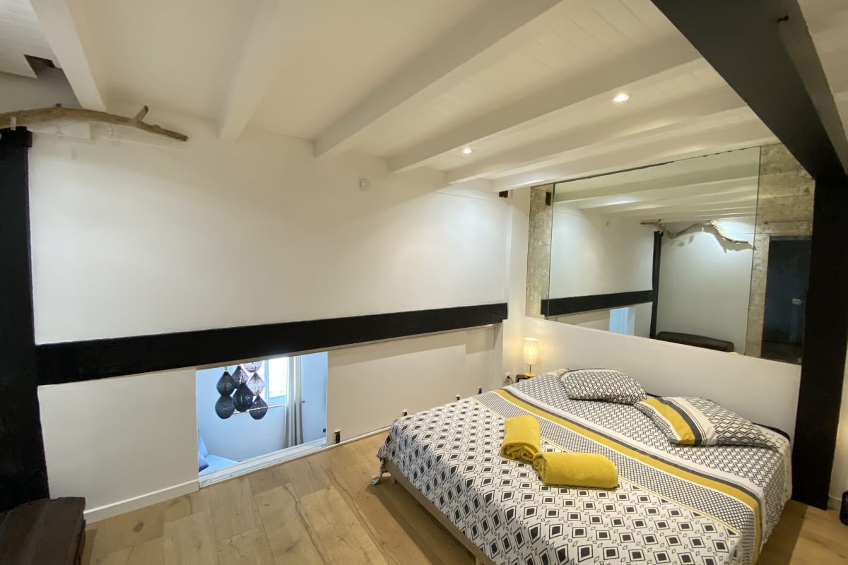  06BX : Superbe loft - 100m2 - 6 personnes 
