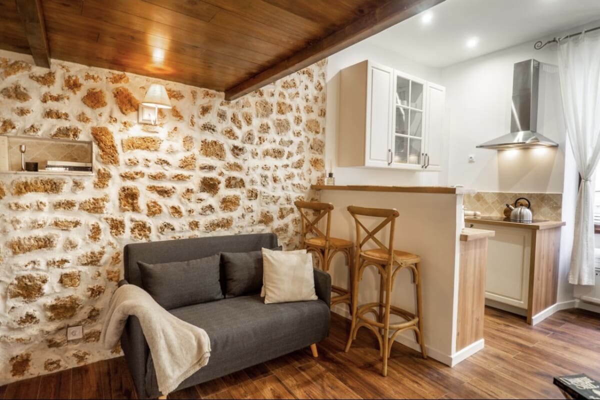  Appartement Joli studio climatisé - Vieil Antibes