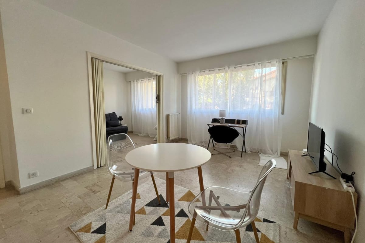 Appartement Bel appartement à deux pas des plages 