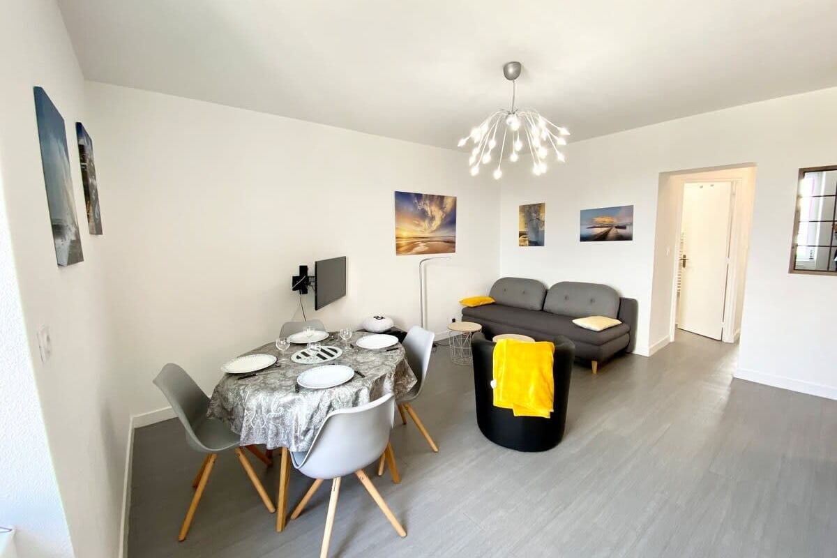 Immobilier T2 Hyper cosy Plage et port à pieds  