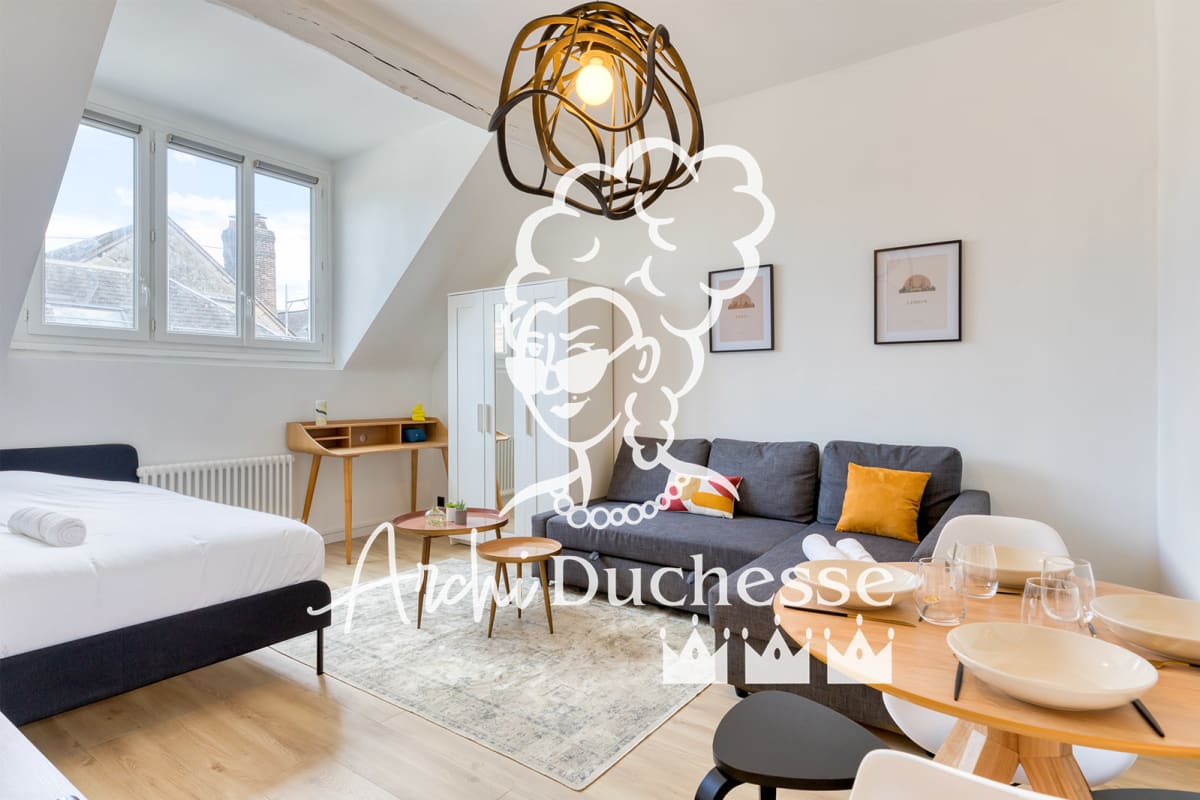 Location Appartement Mia Studio cosy proche place du Vieux Marché 2 personnes dès 214 euros