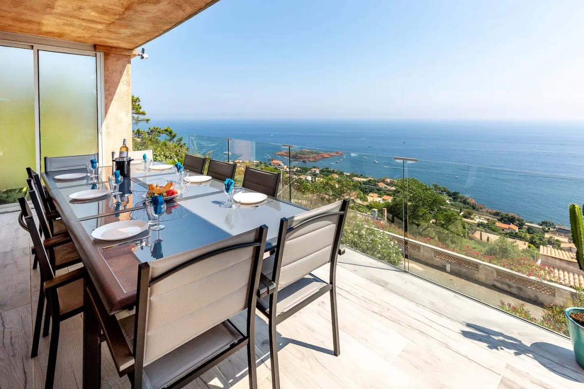 Maison   Villa vue mer 8 pers & piscine chauffée