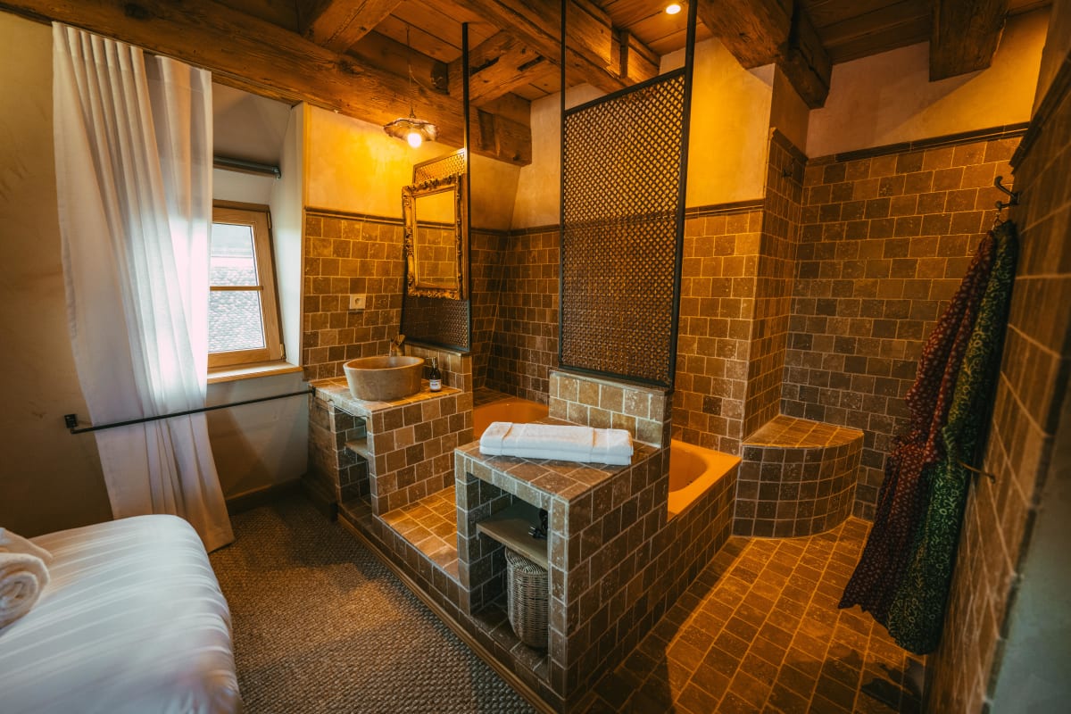  Chambre d'hôtes Santolina Etrusca Suite exclusive, petit-déjeuner et accès espace wellness