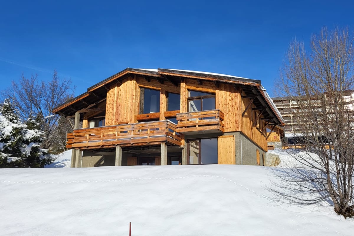 Chalet d'architecte avec vue imprenable - Proche des pistes et commerces