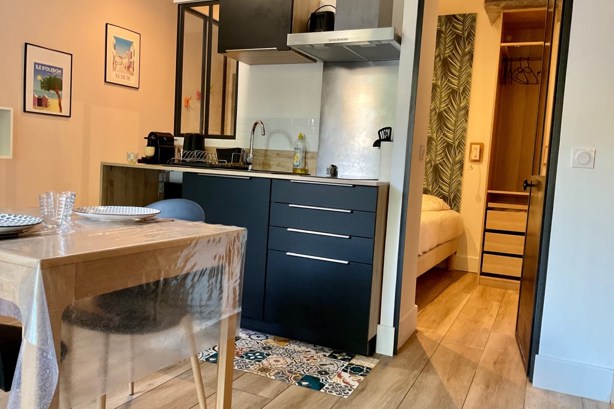 Immobilier Appartement avec jardin chaleureux et raffiné   