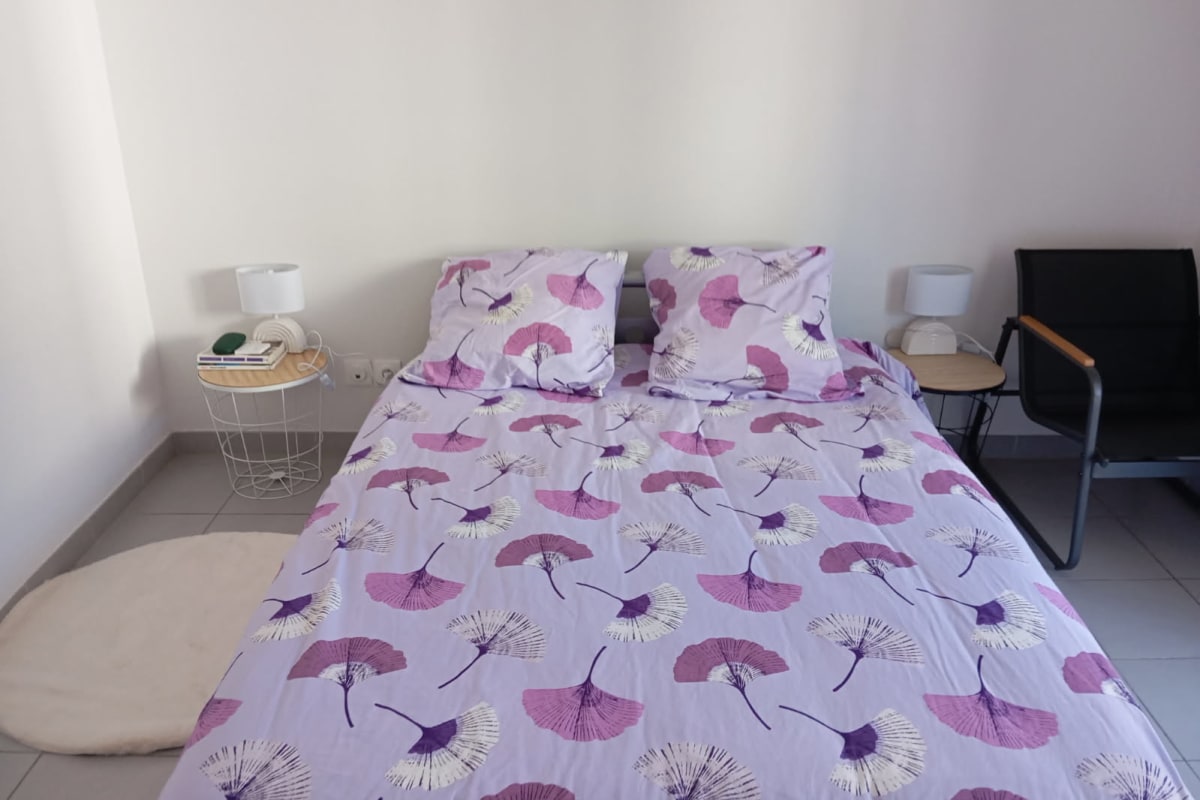 Immobilier Appartement lumineux pour 3 avec balcon terrasse  