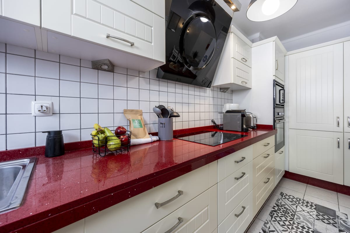  immobilier  Condo rénové au bord de la piscine - Au coeur de Carvoeiro !