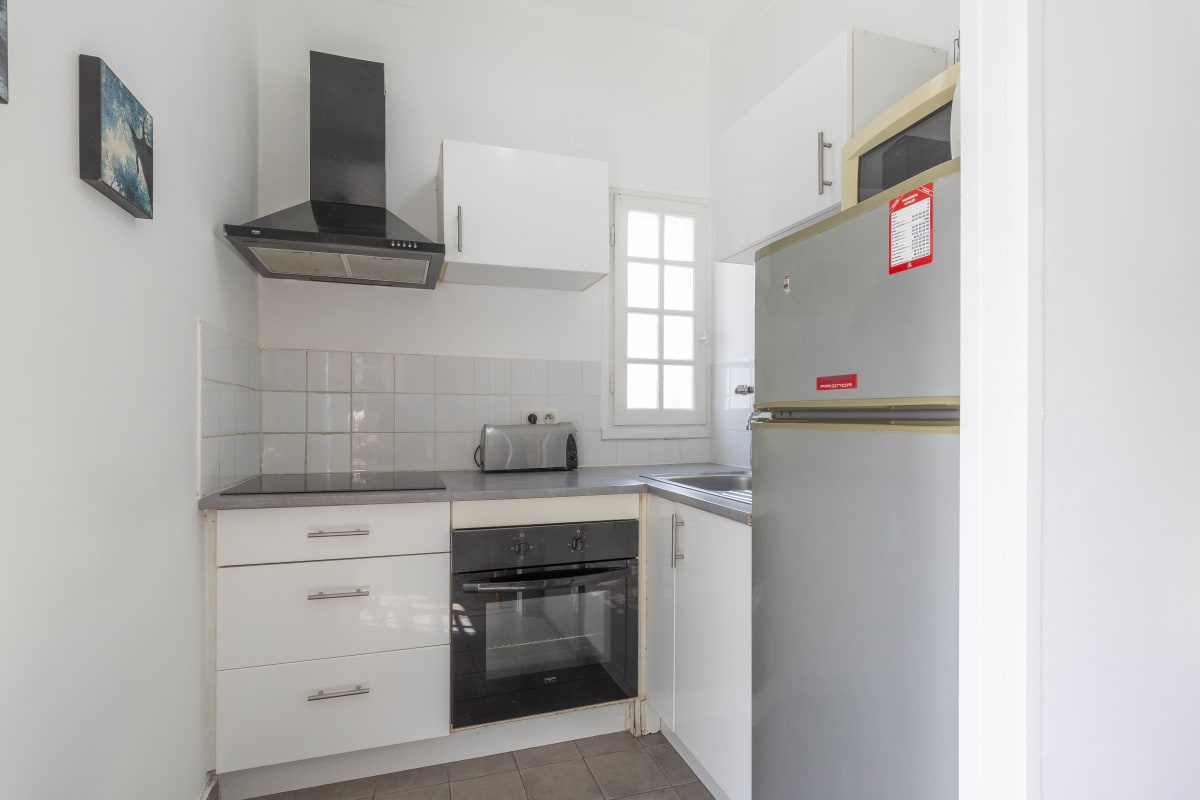 Appartement Studio rénové dans le coeur du vieil Antibes, wifi, climatisation  