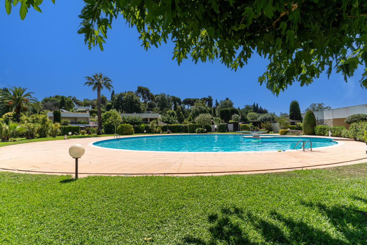  Villa californienne ave piscine à Biot