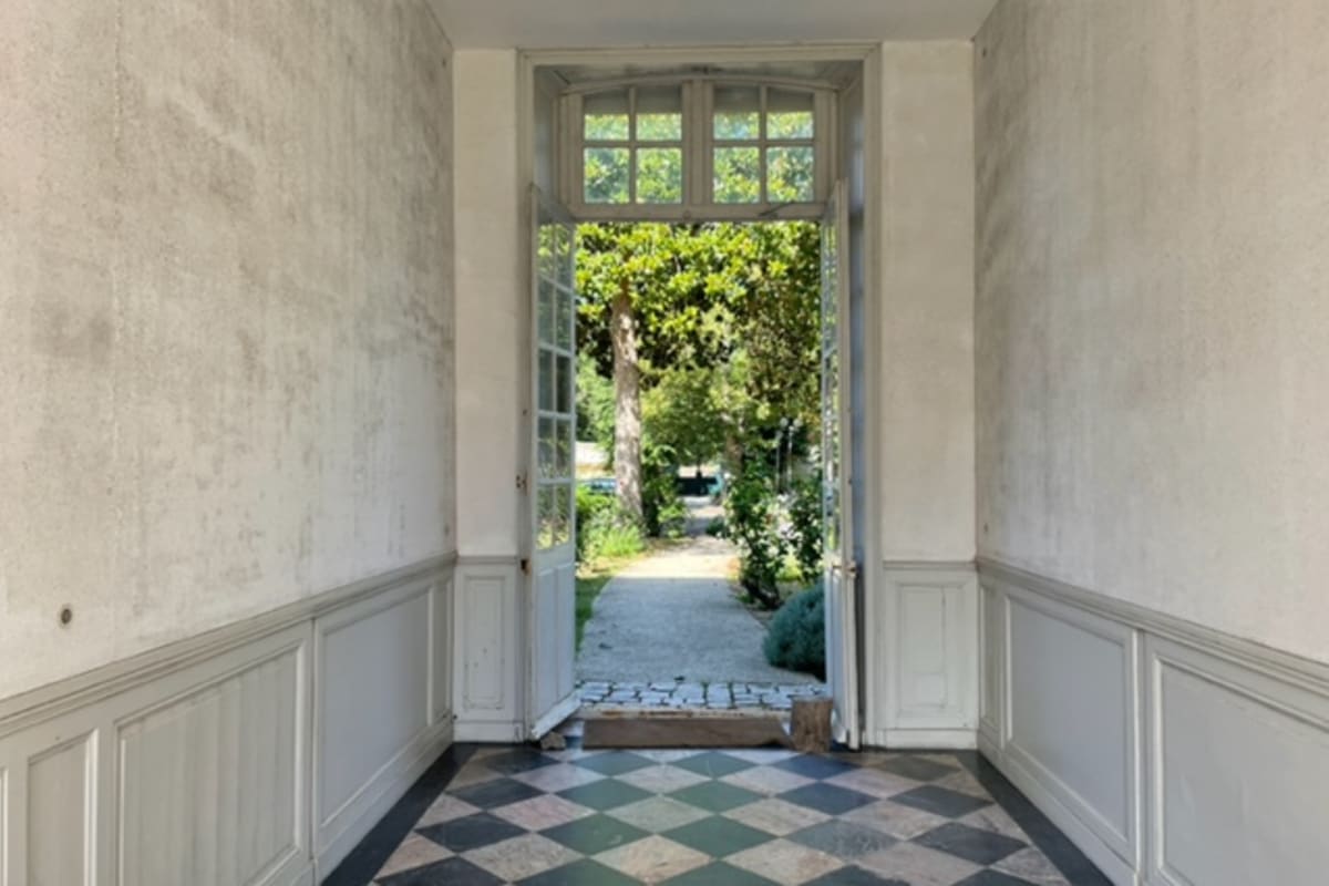  Charmant 80m²  Proche Du Vieux Port ! 