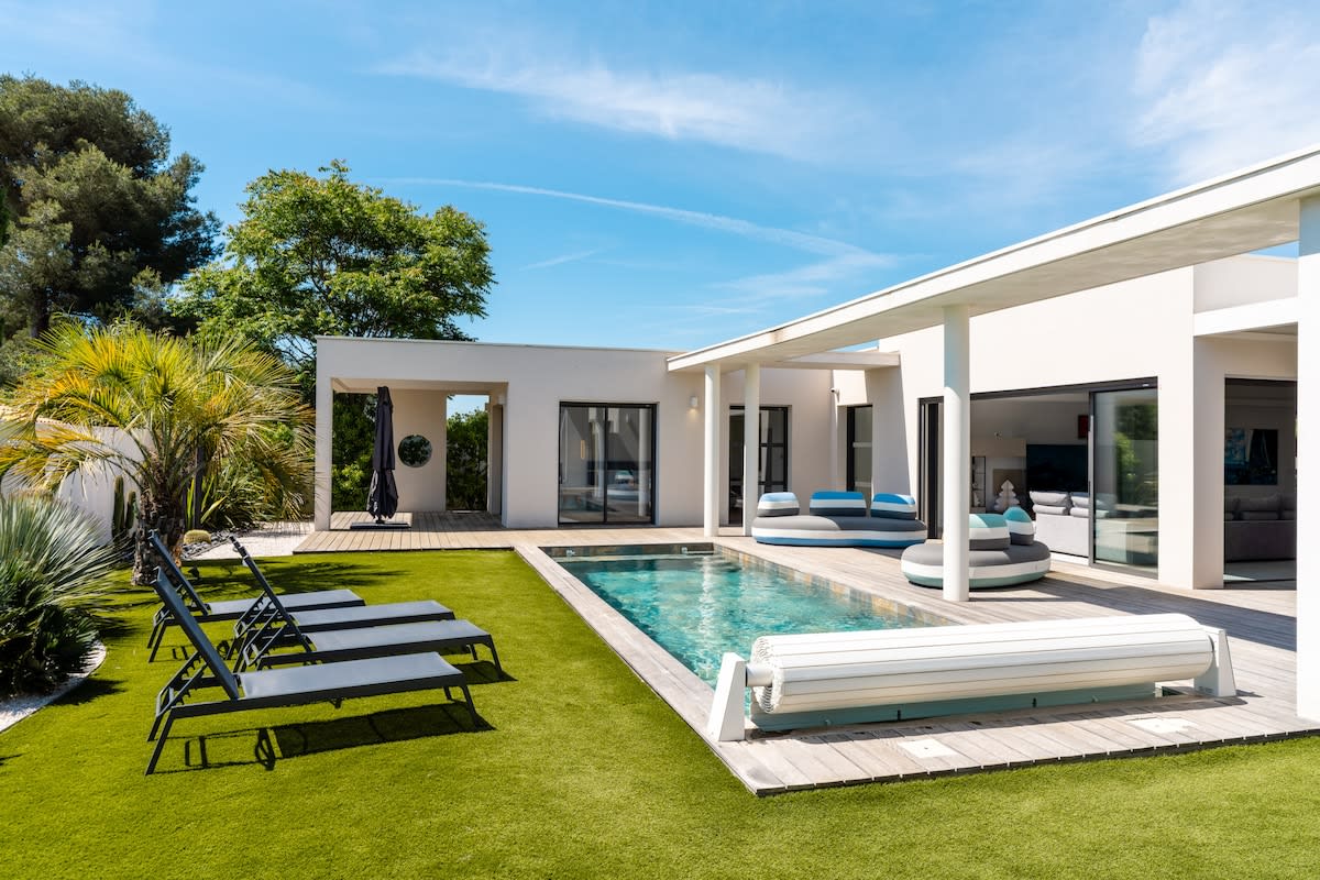  Villa Boston | Piscine, Sauna, Plage à pied 