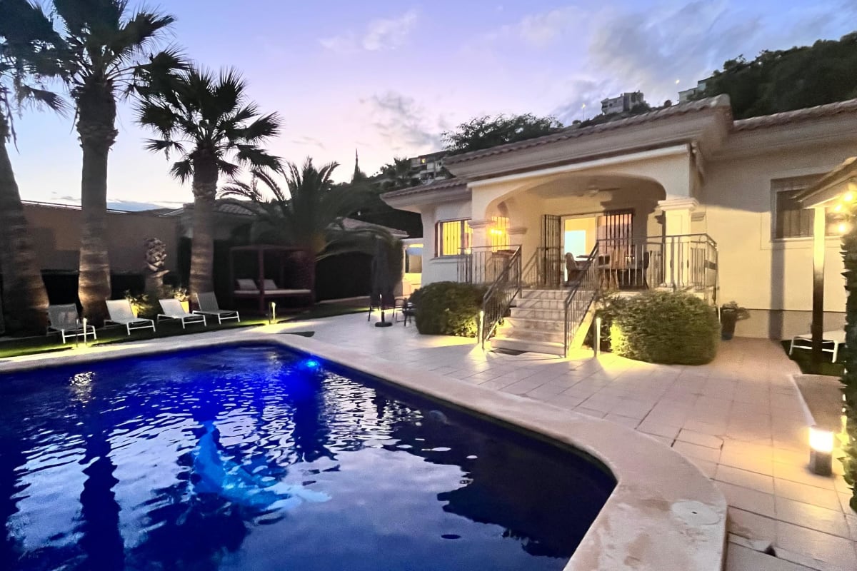  Maison Magnifique villa avec piscine privée - Golf  Bonalba !