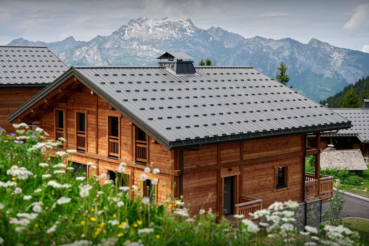 Chalet Chalet skis aux pieds proche des pistes de La Croix-Fry - OVO Network 