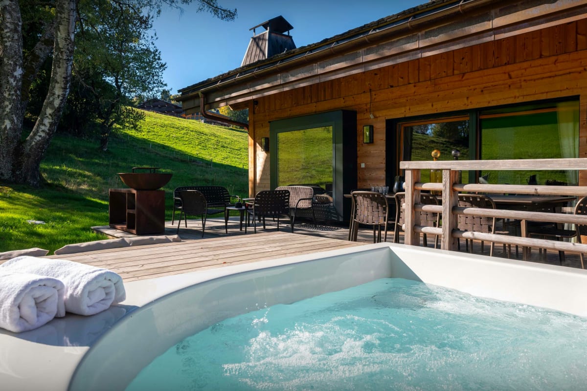  Chalet Chalet pour 12 à Combloux avec sauna et salle de sport - OVO Network