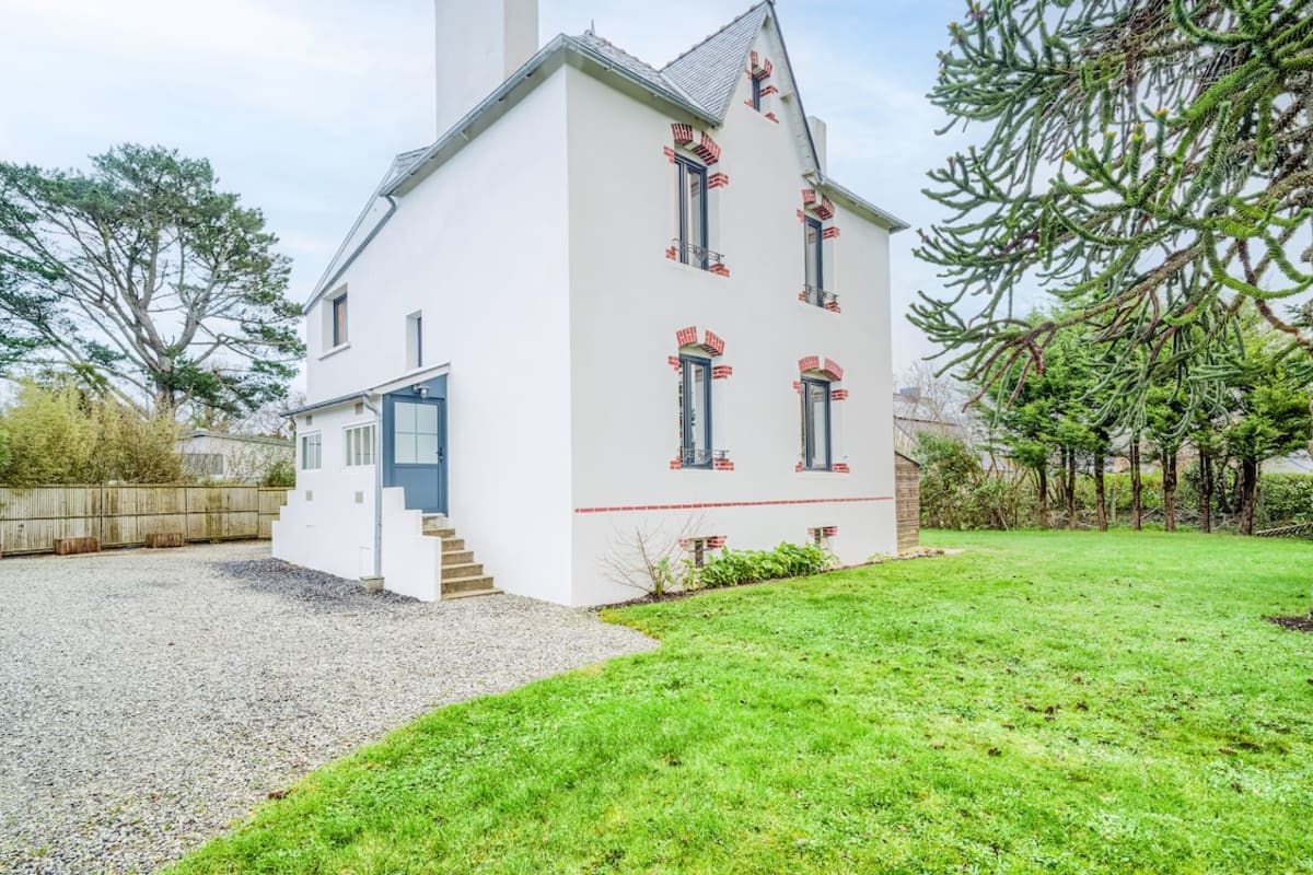  Maison Maison raffinée au calme entre mer et campagne
