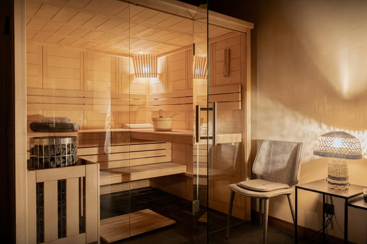  Somptueux chalet pour 14 avec sauna, terrasse et piscine - OVO Network 