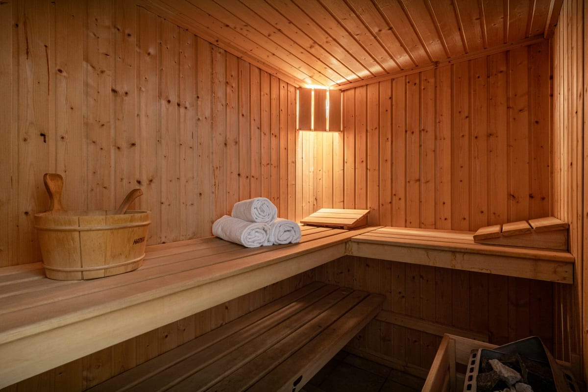 Chalet Skis aux pieds pour 8 - belle vue et proche village - OVO Network 