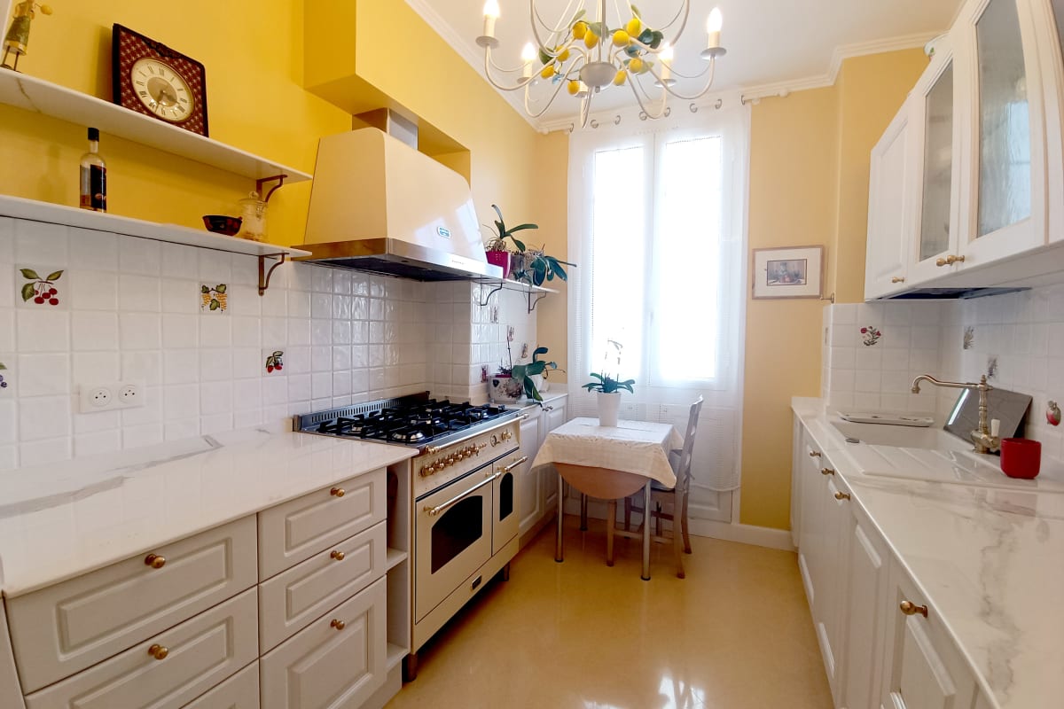 Appartement Grand appartement lumineux au cœur de Nice 