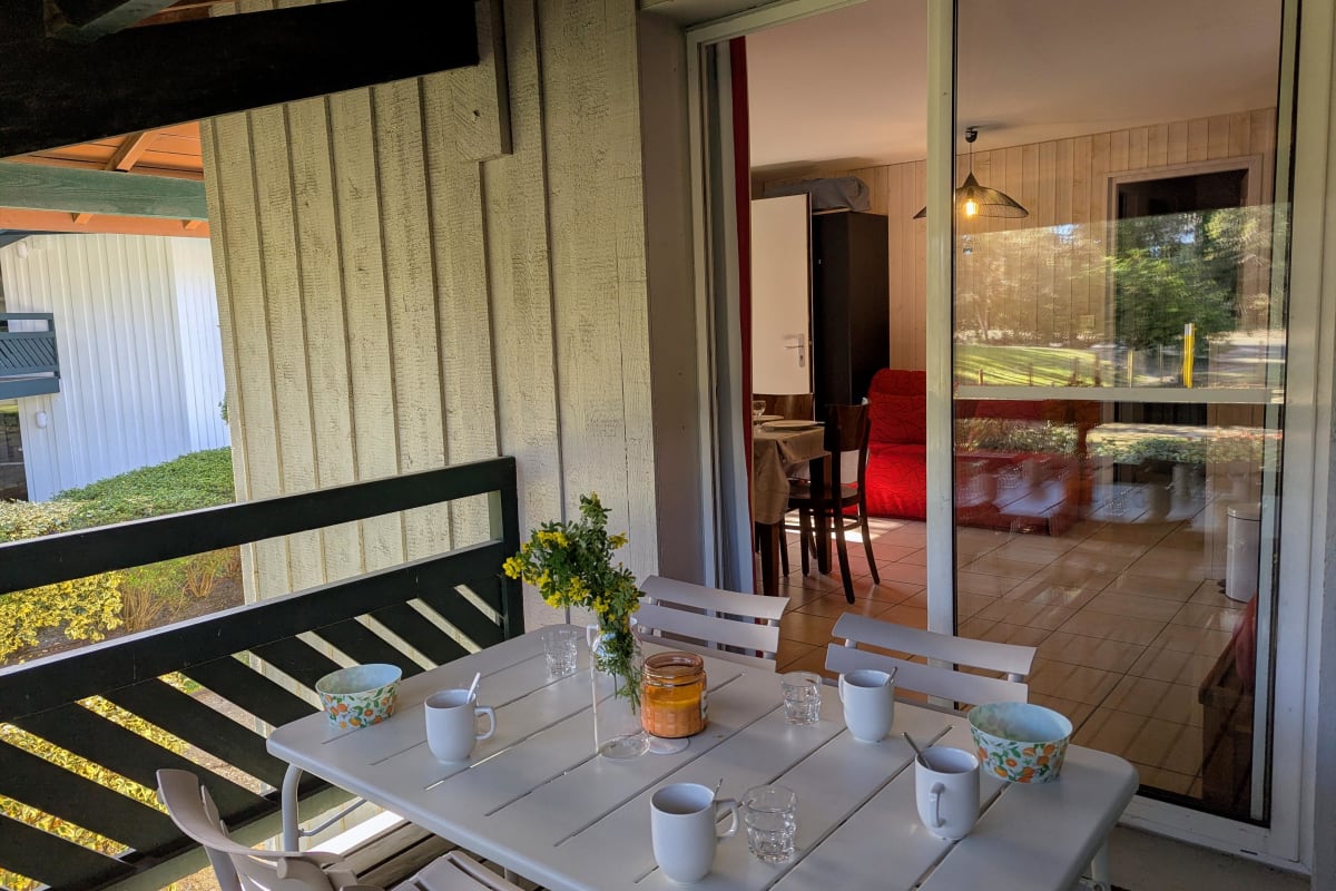 Appartement Beau 3 pièces avec terrasse proche océan  