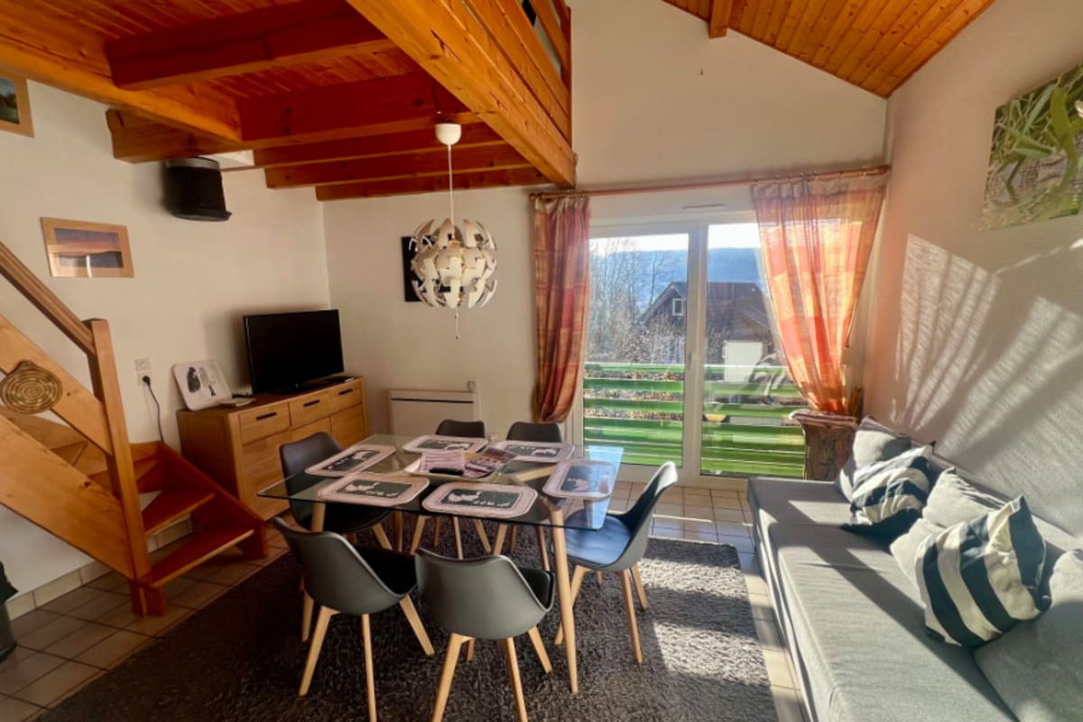 Appartement douillet avec vue sur le lac