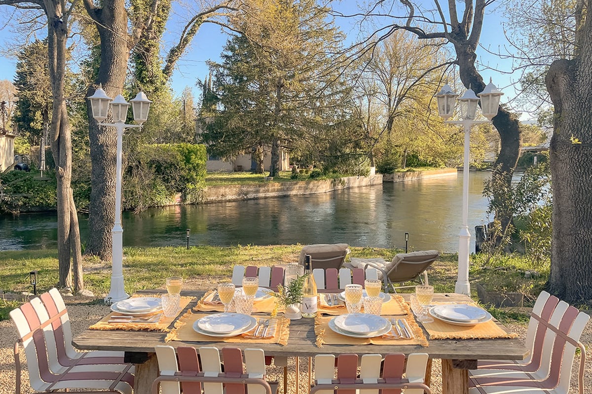  immobilier  Villa Alba, maison avec accès privé à la rivière, baignade et canoës