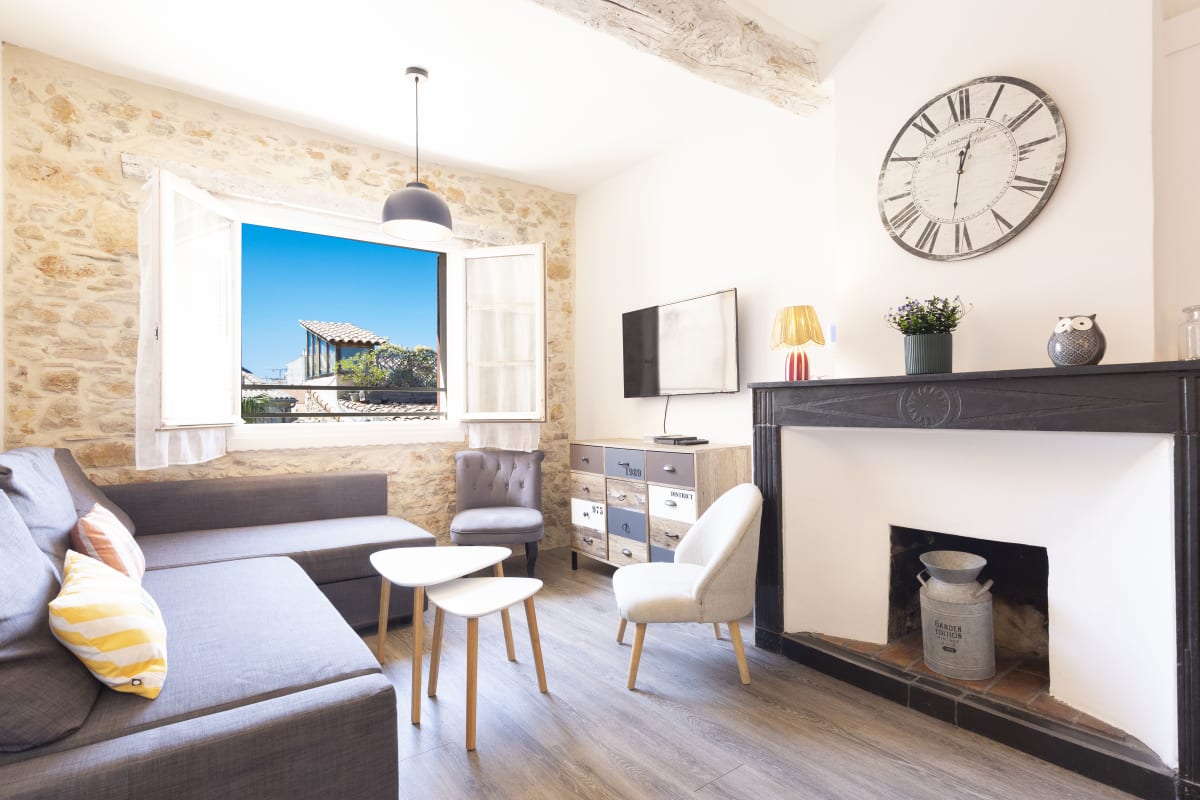 Chez Dominique - 2 chbres 2-6pers centre Antibes Migrainier T3 avec clim