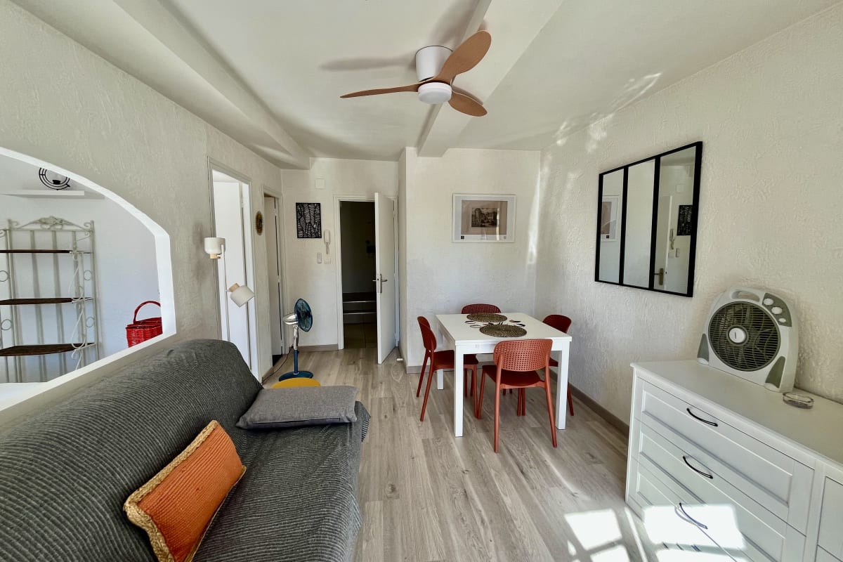  Appartement "La Piol" au cœur du vieux centre de Hyères