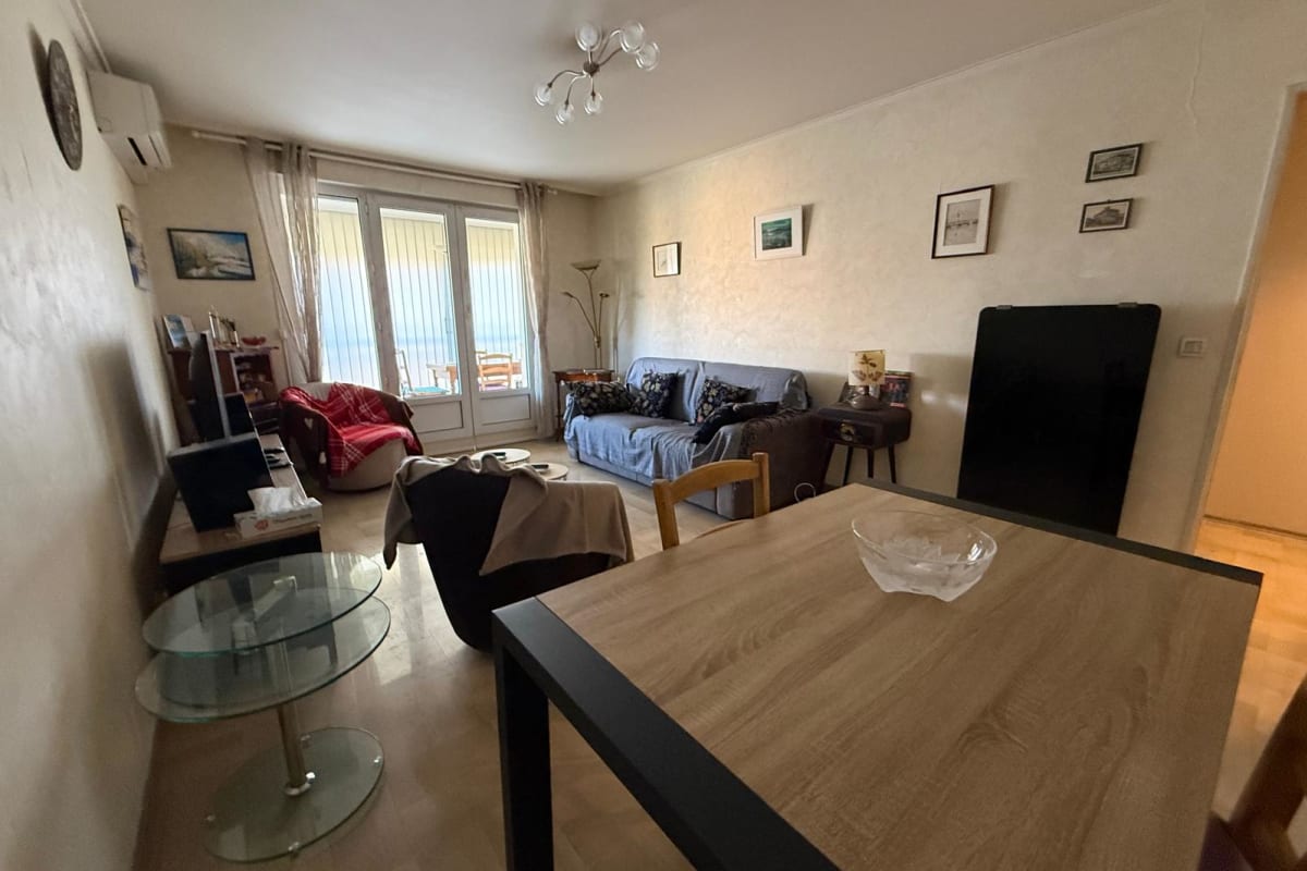 Appartement avec balcon et parking Cagnes-sur-Mer