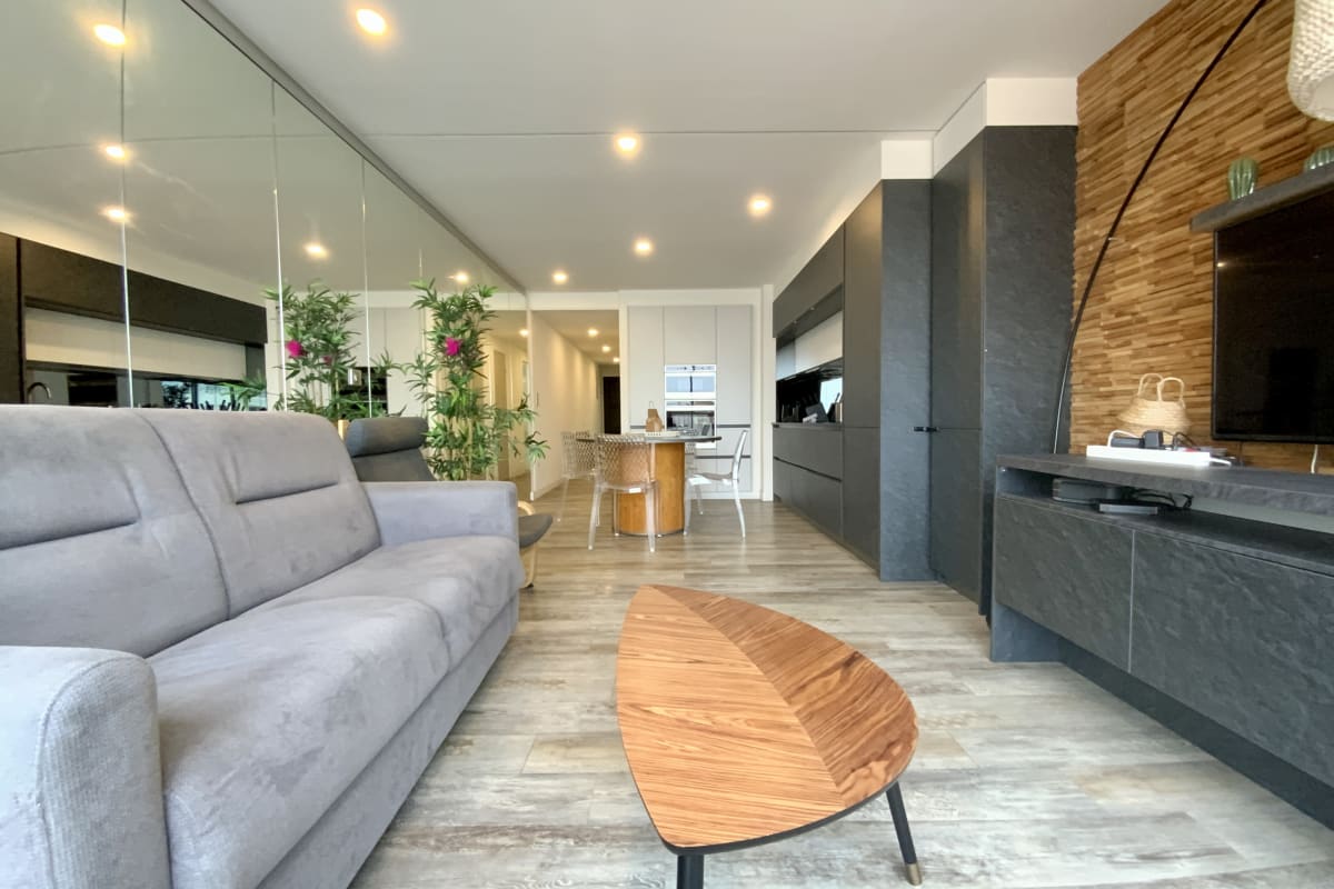  LES PIEDS DANS L'EAU - Appartement moderne à 50 m plage – Le Grau-du-Roi 