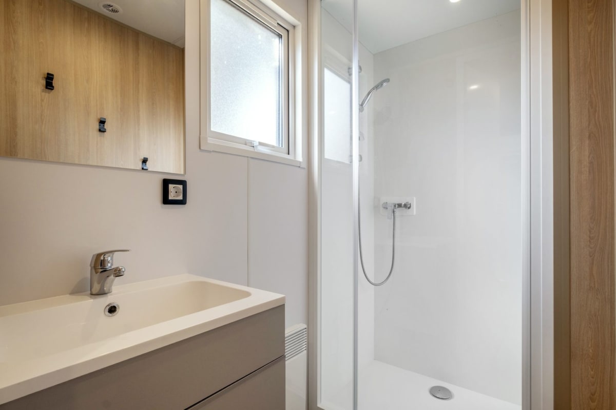 Immobilier Village - Climatisé - 4p (1)  