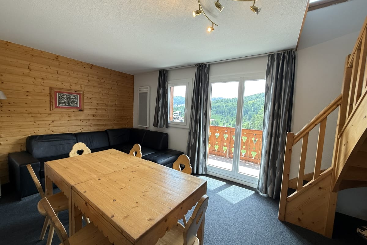 Risoul - Grand T4 duplex  8 pers • Vue montagne 