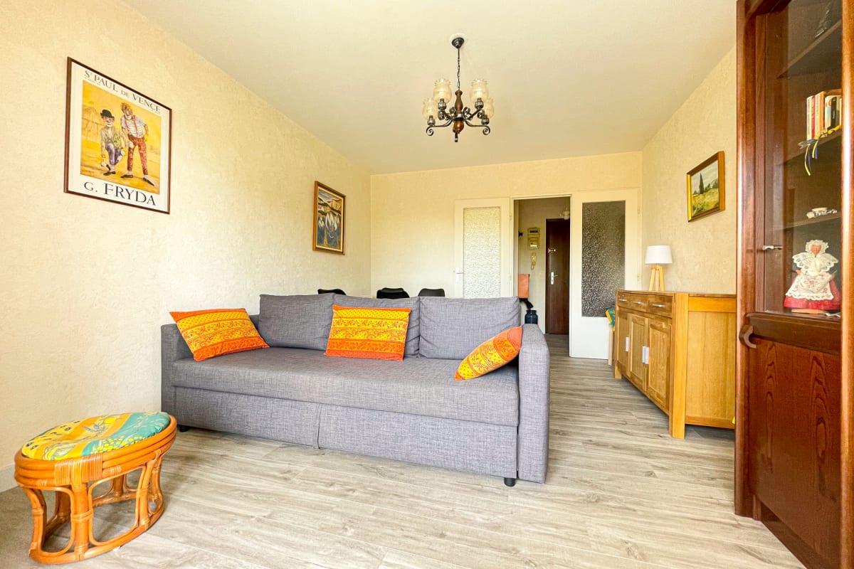  Appartement Superbe Appartement Avec Balcon à Frejus