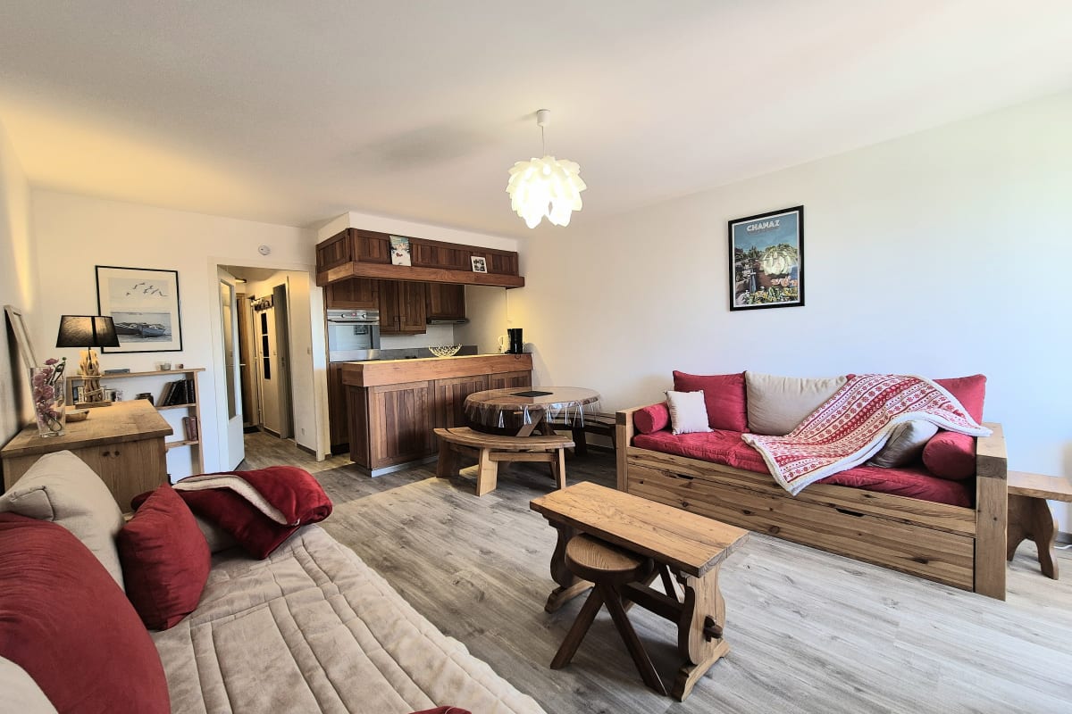  immobilier  Séjour nature et ski au Revard – Terrasse plein sud, accès pistes