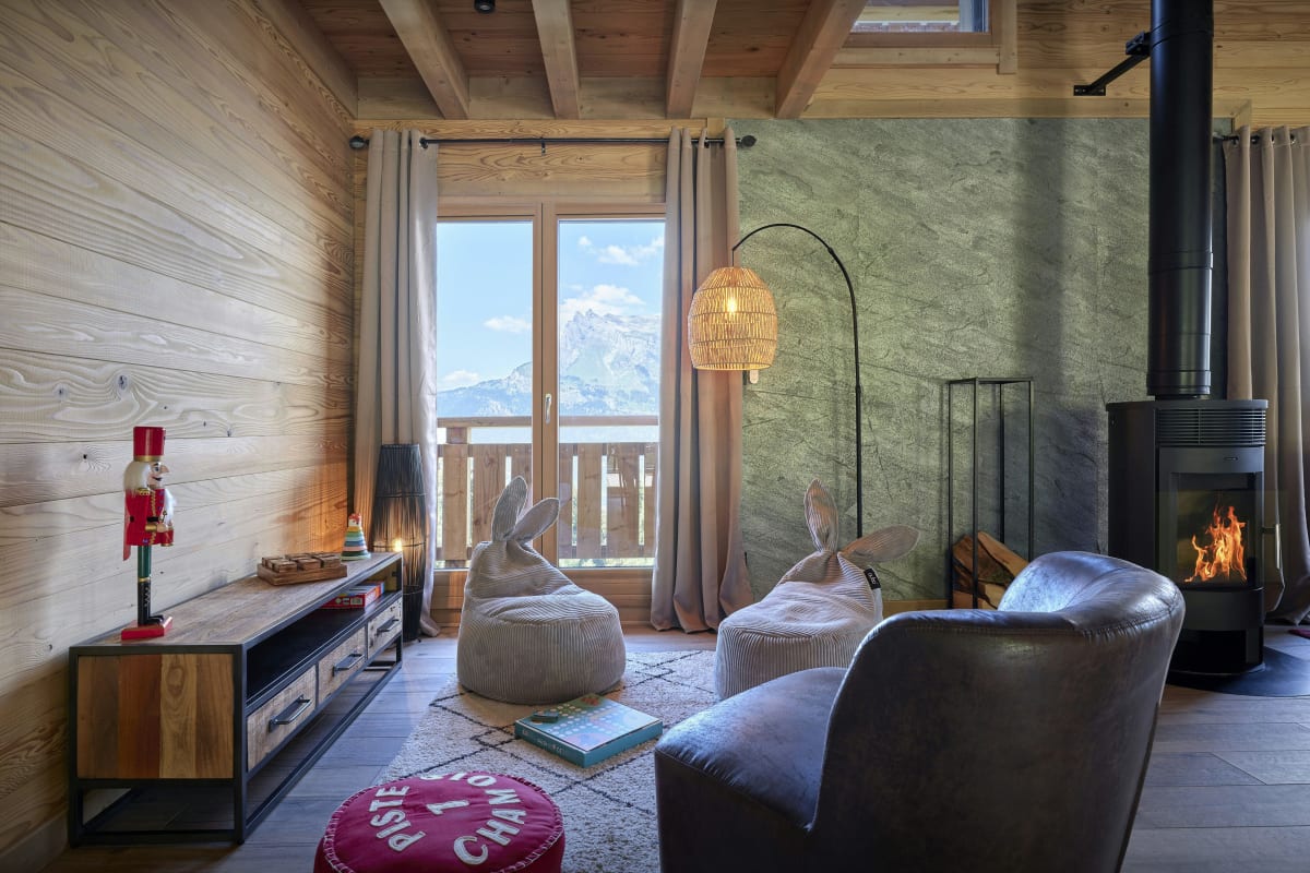 Immobilier Chalet pour 11 avec sauna, bain nordique et vue imprenable - OVO Network  