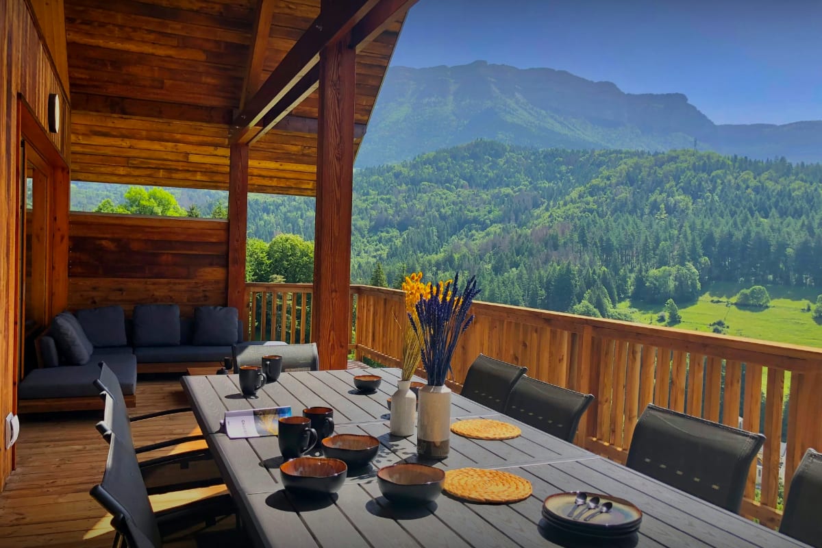  Chalet Vue splendide dans cadre naturel pour 9 - OVO Network
