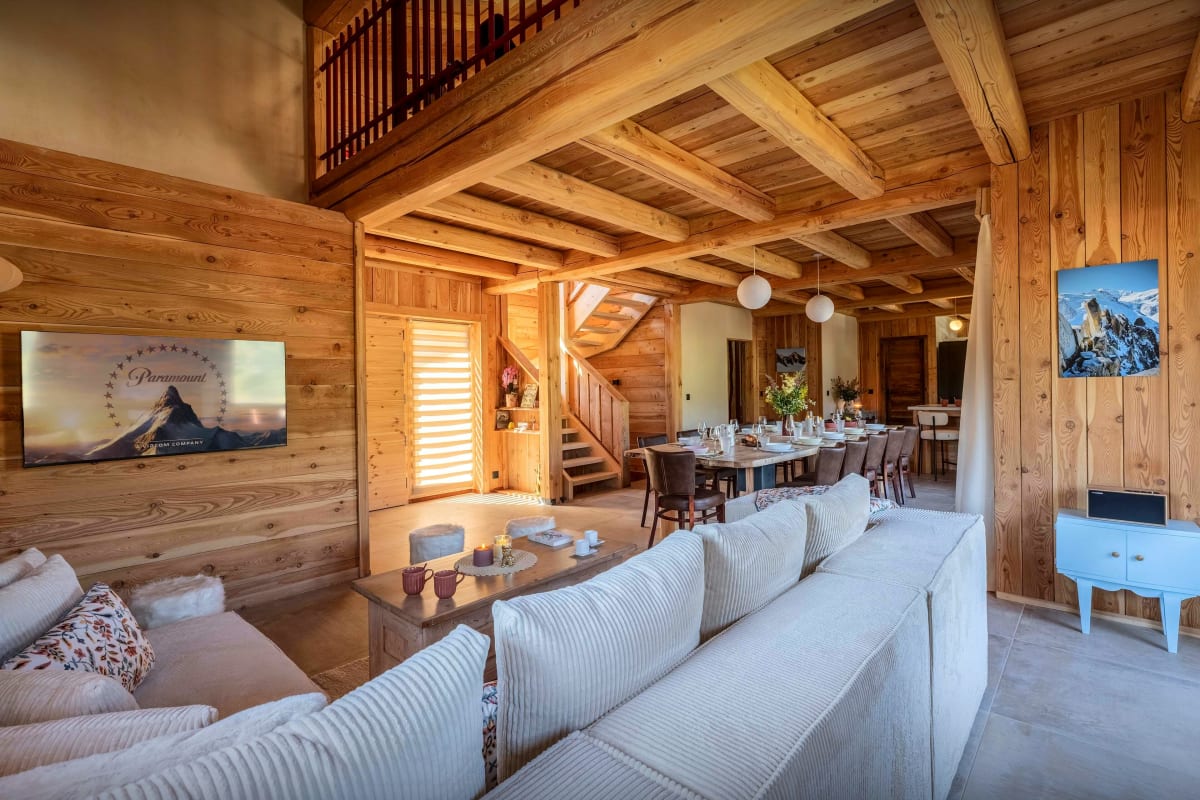 Chalet récent pour 14 avec jacuzzi, terrasse, panorama - OVO Network