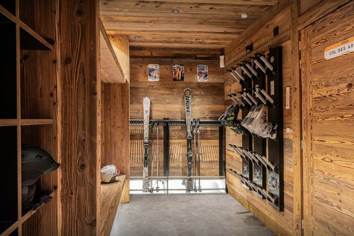 Immobilier Chalet pour 14 à La Giettaz avec sauna, jacuzzi et panorama - OVO Network  