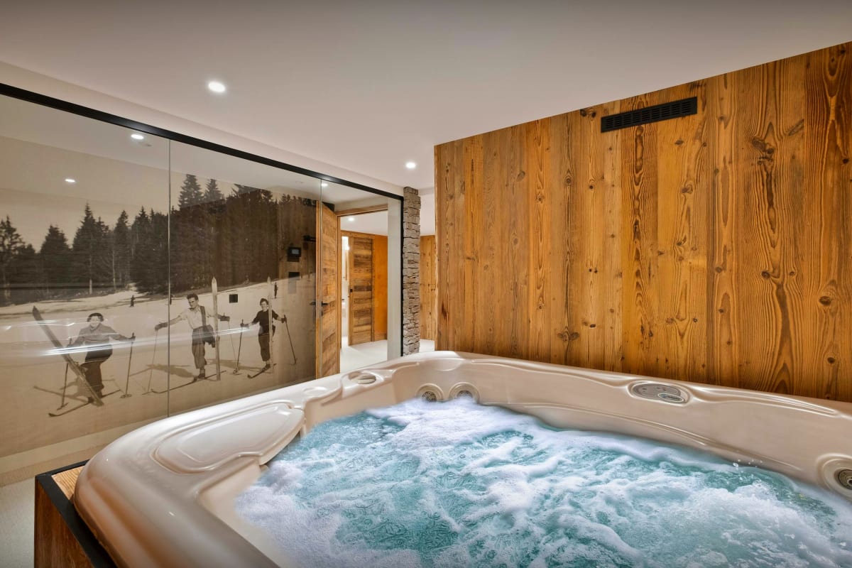  Chalet Chalet mitoyen pour 8 avec spa complet à portée des pistes - OVO Network