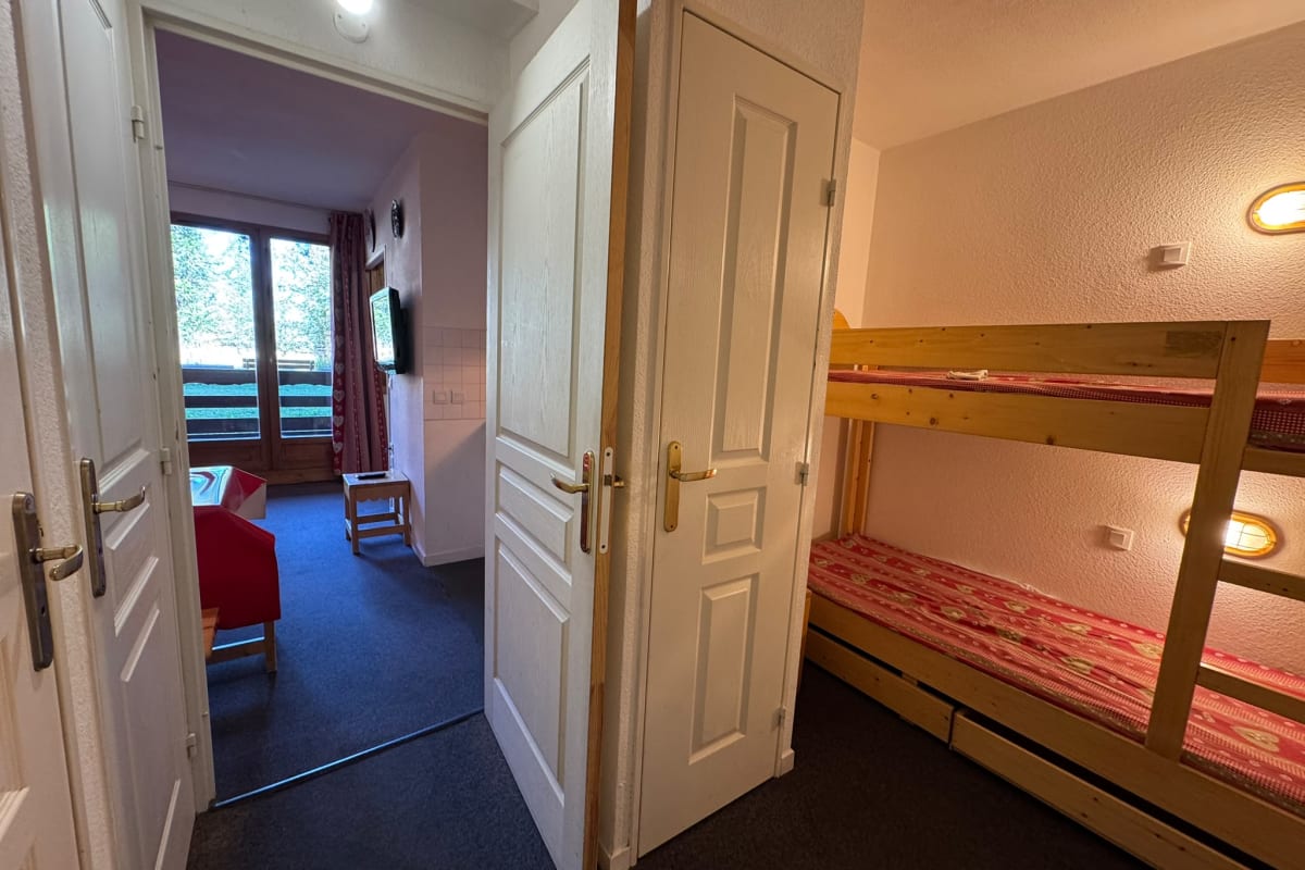 Appartement   T2 6 pers Risoul - Résidence Aldebaran - RDC avec balcon jardin